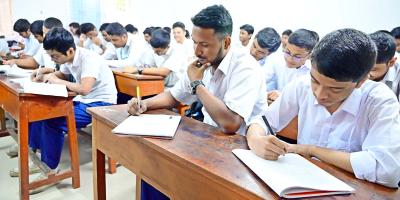 Use of Suitable phrases and words বিষয়ক ২টি Exercise,২য় পর্ব, এইচএসসি ইংরেজি ২য় পত্র
